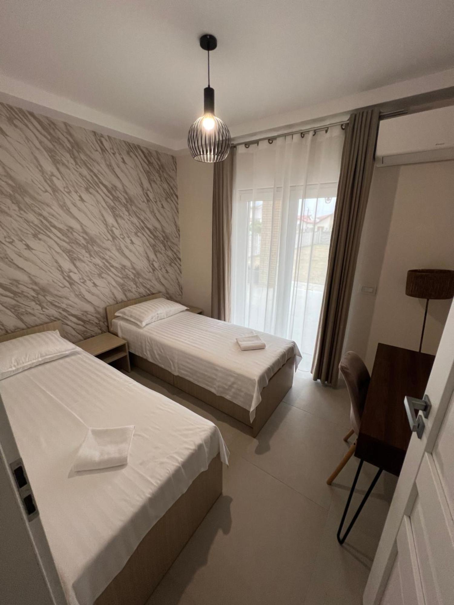 Pensiunea Villa D'Amici Mosnita Noua Экстерьер фото