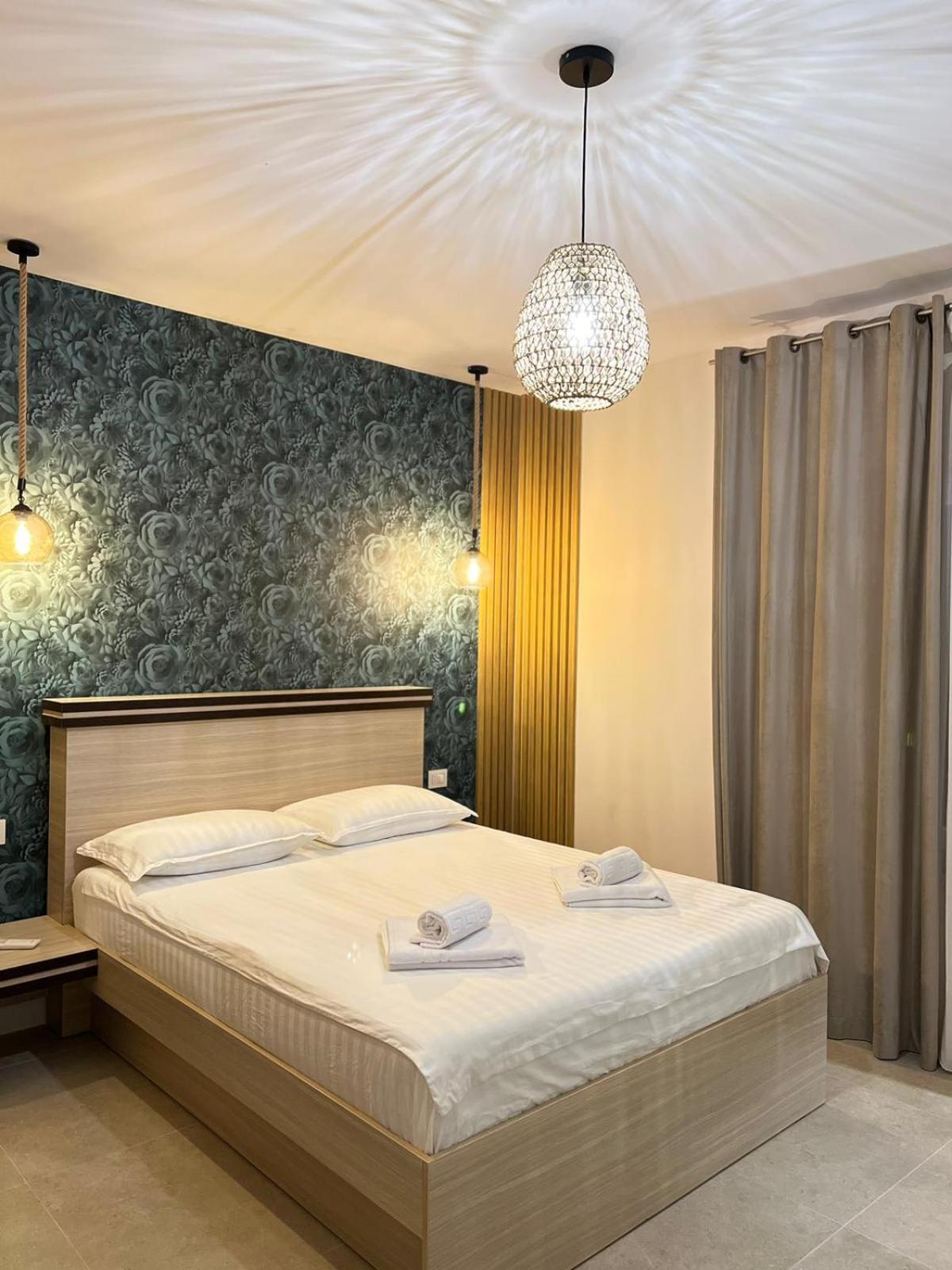 Pensiunea Villa D'Amici Mosnita Noua Экстерьер фото